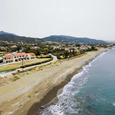 Villa Phaedrus Living: Beachfront Thalassa Kato Yialia